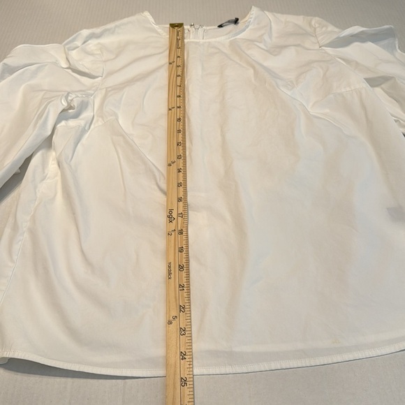 J. McLaughlin White Ruffle Sleeve Baylee Blouse Size L - Picture 6 of 14